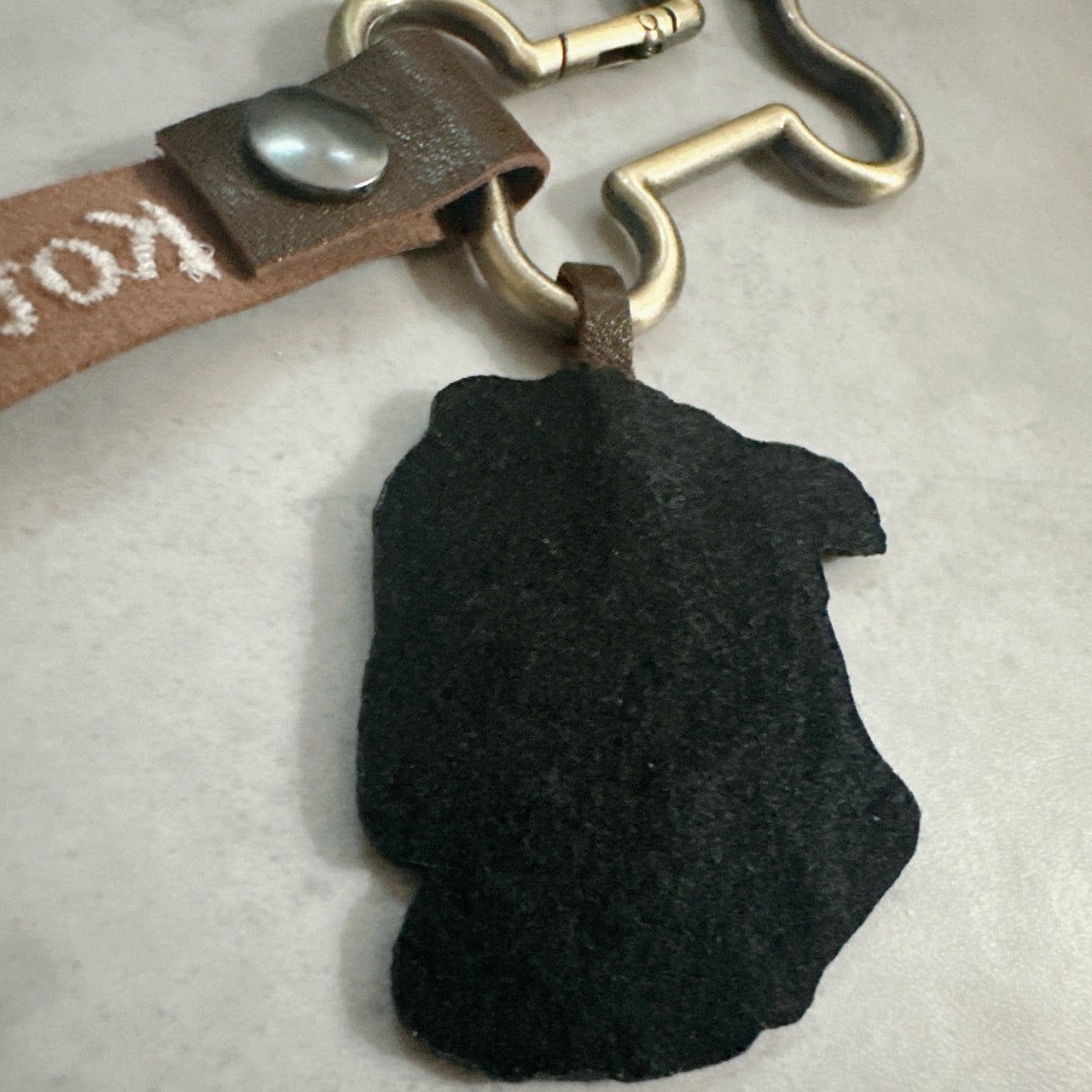 【発送~1/25まで】Dog刺繍キーホルダー