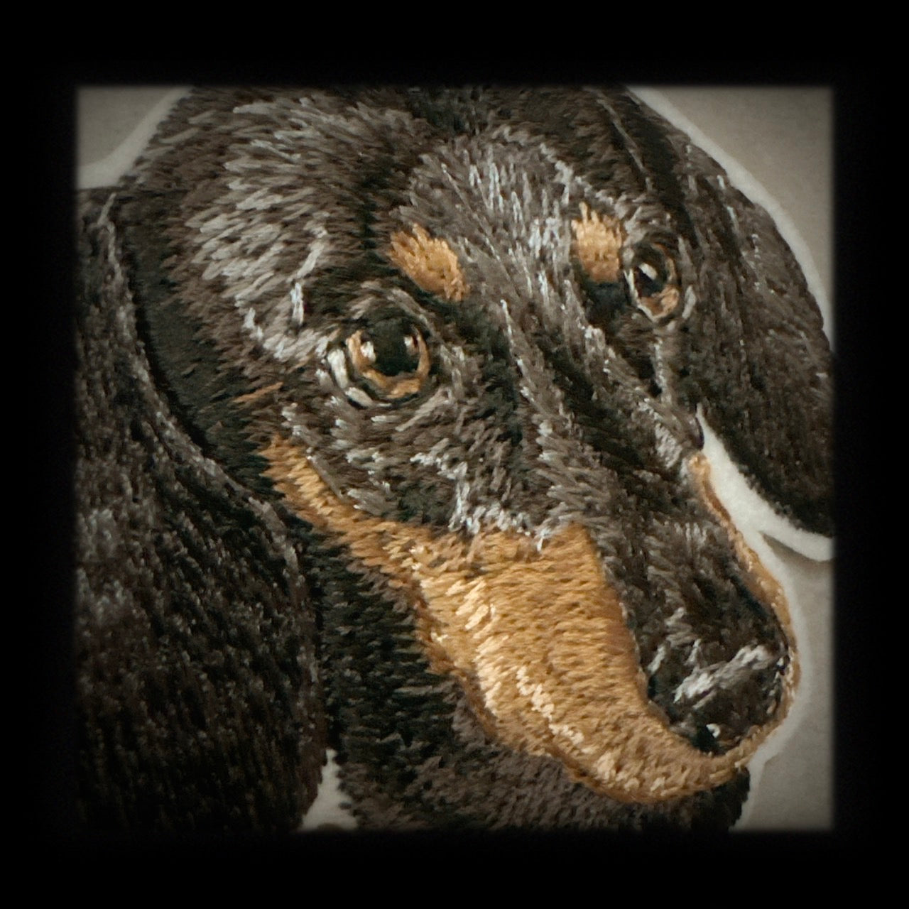 【ダックスフント_1】Dog刺繍ワッペン nui tag ダックスフント