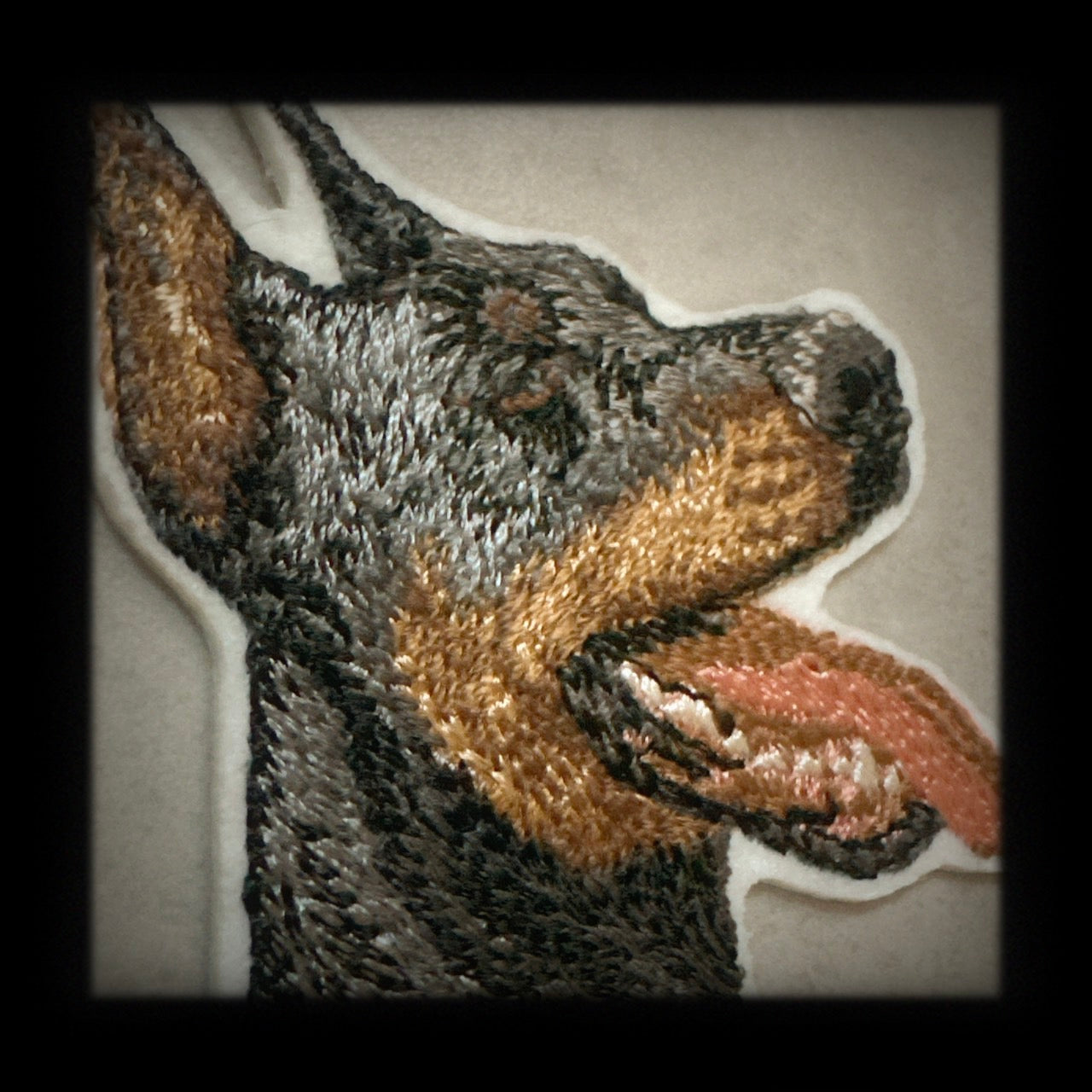 【ドーベルマン_1】Dog刺繍ワッペン nui tag ドーベルマン