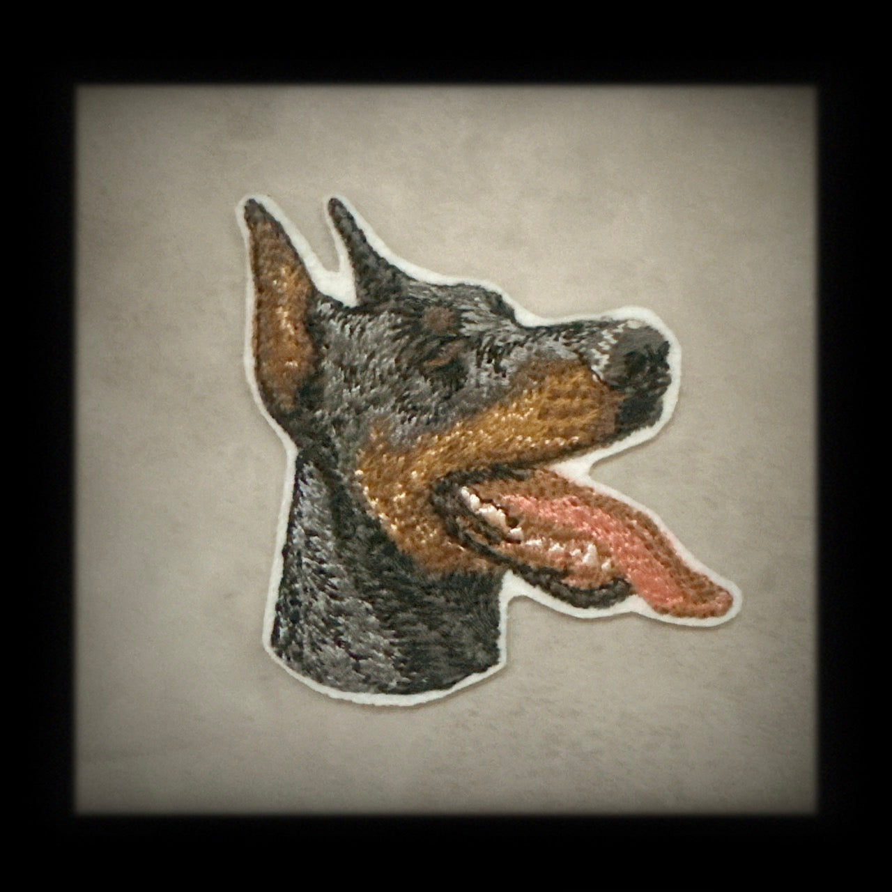 【ドーベルマン_1】Dog刺繍ワッペン nui tag ドーベルマン