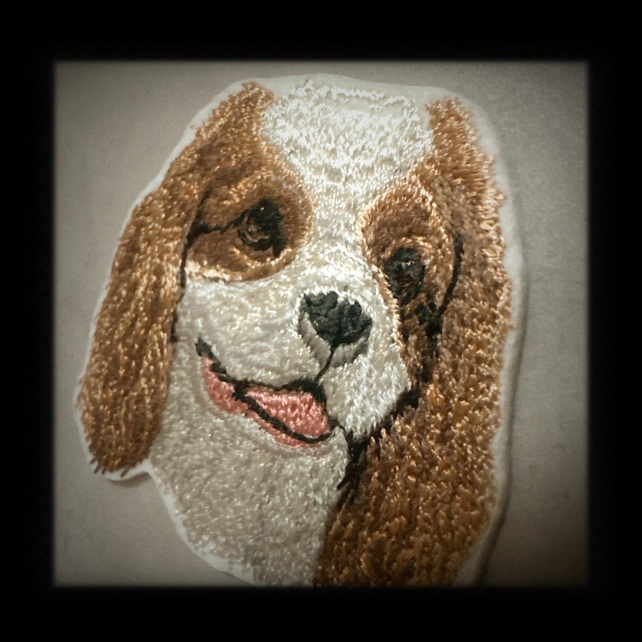 【キャバリア・キング・チャールズ・スパニエル_5】Dog刺繍ワッペン nui tag キャバリア・キング・チャールズ・スパニエル
